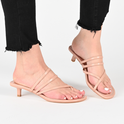 JOURNEE Collection Lettie Heels